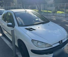 PEUGEOT 206 PEUGEOT 206 IDÉALE JEUNE PERMIS