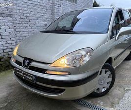 PEUGEOT 807 PEUGOT 807 2.0 HDI 120CV FAMILY / RÉGULATEUR / FEUX AUTO / PORTE ÉLECTRIQUE / 2 CLÉ / CLIM AUTO / 8 PLACES / IRRÉPROCHABLE