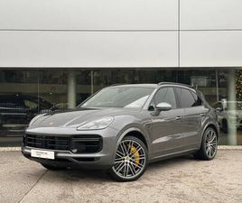 PORSCHE CAYENNE TURBO S PORSCHE CAYENNE TURBO S E-HYBRID (MY23)