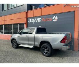 TOYOTA HILUX DOUBLE CABINE TOYOTA HILUX 2.8 D4-D 204 LEGENDE TECH X-TRA -4%
