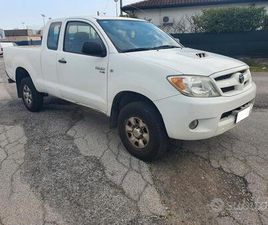 TOYOTA HILUX DOUBLE CABINE TOYOTA HILUX 2.5 D4D 120CV 4X4 CAB. CORTA