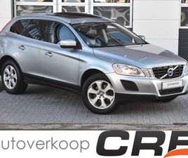 VOLVO XC60 VOLVO XC60 - 3.2 AWD MOMENTUM AUTOMAAT / ZWART LEER / PANORAMADAK / TREKHAAK / CRUISE CONTROL / 4 ELEKT