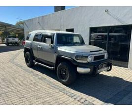 TOYOTA FJ CRUISER 2011 TOYOTA FJ CRUISER 4.0 V6 TRAIL CRUISER