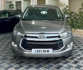 TOYOTA INNOVA