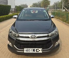 TOYOTA INNOVA