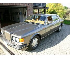 VOITURE DE COLLECTION BENTLEY