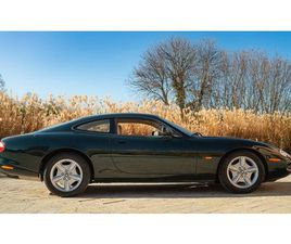 JAGUAR XK XK8 1998 JAGUAR XK8 COUPE GENTLEMEN SPEC A VENDRE