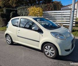VEND CITROËN C1 ANNÉE 2010 MOTEUR ESSENCE 1.0 68 CV IDÉAL JEUNE CONDUCTEUR