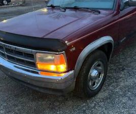 94 DODGE DAKOTA SLT EXTRACAB RWD V-8