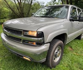 CHEVROLET SUBURBAN 2004 CHEVROLET SUBURBAN