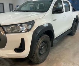 TOYOTA HILUX 2.8 D-4D 4WD 4 PORTE DOUBLECAB LOUNGE