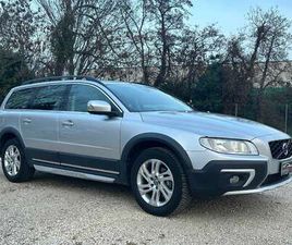 VOLVO XC70 D4 XC70 2.4 D4 MOMENTUM AWD 181CV GEARTRONIC EURO 6B