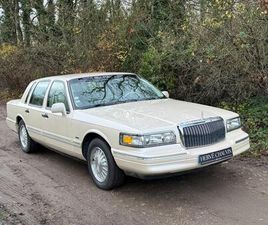 LINCOLN TOWN CAR LINCOLN TOWN CAR - 1996