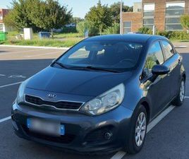 VOITURE KIA RIO