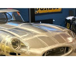 1965 JAGUAR E-TYPE ARGENT MANUEL, 4 VITESSES CONDUITE À G...