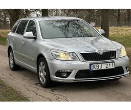 SKODA OCTAVIA RS 2.0 TSI SVENSKSÅLD, SKINN, DRAG, GPS, NY BE
