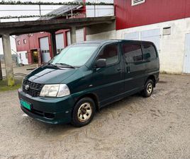 TOYOTA HIACE