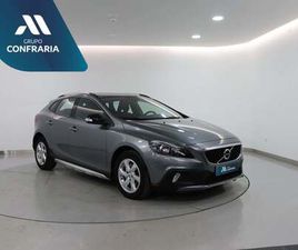 VOLVO V40 CROSS COUNTRY D2 VOLVO V40 CROSS COUNTRY 2.0 D2 KINETIC