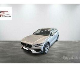 VOLVO V60 CROSS COUNTRY VOLVO V60 CROSS COUNTRY D4 AWD GEARTRONIC BUSINESS