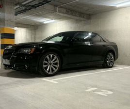 CHRYSLER 300S