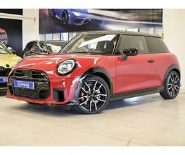 MINI HATCHBACK JCW