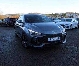 MG MG3 3 LUXURY 195CV HYBRIDE GPS 3D USB JA 16 CAMÉRA 360° FULL LED PK HIVER BOITE AUTO