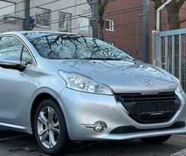 PEUGEOT 208 PEUGEOT 208 ALLURE NAVI PDC LED