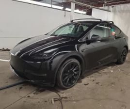 TESLA MODEL Y * LONG RANGE * CARFAX * БЕЗ ПЪРВОНАЧАЛНА ВНОСКА ≫ 2023 • 63 650 ЛВ. • ID