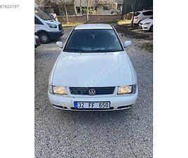 VOLKSWAGEN POLO CLASSIC 1.6 CLASSIC