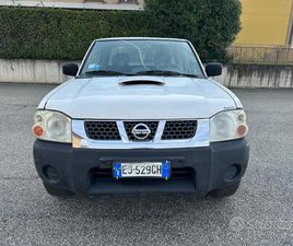 NISSAN NP300 PICK UP 4X4