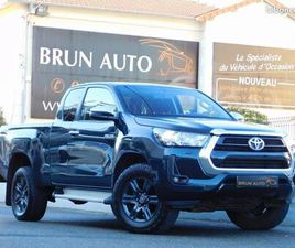 TOYOTA HILUX DOUBLE CABINE TOYOTA HILUX 2.8 D-4D X-TRA CABINE LEGENDE 4WD BVA RC21