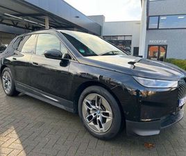 BMW IX XDRIVE40 326PK LEDER/LED/CAMERA 62000KM