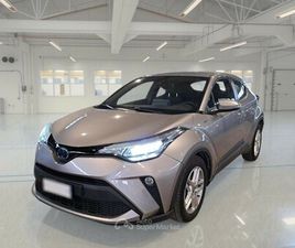 TOYOTA C-HR 1.8H 98CV E-CVT BUSINESS
