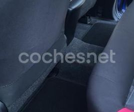 TOYOTA HILUX 2.4 D4D CABINA DOBLE GX PLUS