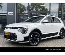 LIGHT ADVANCED 64.8 KWH | PARKEERSENSOREN VOOR + ACHTER | ANDROID AUTO + APPLE CARPLAY | NAVIGATIE |