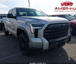 TOYOTA TUNDRA TOYOTA TUNDRA 4WD LIMITED CREWMAX 5.5 3.4 BENZYNA 389KM