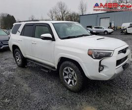 TOYOTA 4RUNNER TOYOTA 4-RUNNER 2022 TOYOTA 4RUNNER SR5 PREMIUM 4.0 BENZYNA 270KM