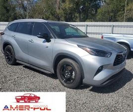 TOYOTA HIGHLANDER 2022 TOYOTA HIGHLANDER XLE 3.5 BENZYNA 295KM