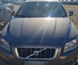 VOLVO V70 D5 VOLVO V70 2.4 D5 SUMMUM