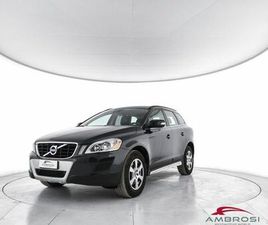 VOLVO XC60 D4 VOLVO XC60 D4 MOMENTUM - PER OPERATORI DEL SETTORE