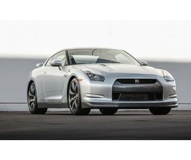 2009 NISSAN SKYLINE - GT-R