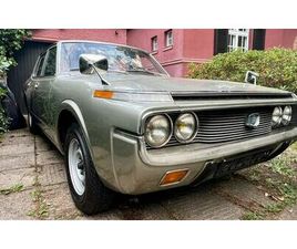 TOYOTA CROWN 2.0 SEDAN