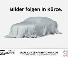 TOYOTA C-HR 5-TÜRER TEAM DEUTSCHLAND 1,8-L-HYBRID