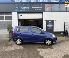 DAIHATSU YRV DAIHATSU YOUNG RV - 1.3-16V XTI /AUTOMAAT/ MET NAP EN EEN NIEUWE APK