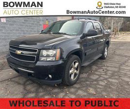 USED 2011 CHEVROLET AVALANCHE 1500 LT
