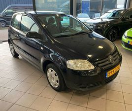VOLKSWAGEN FOX VOLKSWAGEN FOX 1.4 TRENDLINE APK 7-26 BJ 2009 !!