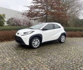 ② TOYOTA AYGO X PLAY — TOYOTA — 2EMEMAIN