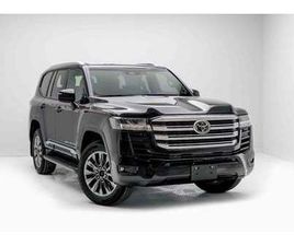 TOYOTA LAND CRUISER GXR 3.5L - ATTITUDE BLACK INSIDE BLACK | EXPORT ONLY