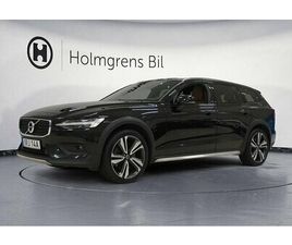 VOLVO V60 CROSS COUNTRY VOLVO V60 CROSS COUNTRY D4 AWD LÄDERKLÄDSEL DRAG VÄRMARE