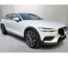 VOLVO V60 CROSS COUNTRY VOLVO V60 CROSS COUNTRY D4 AWD SE II, DRAGKROK HALVAUTOMATISK, PARKERINGSKAMERA